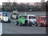theyrace.jpg (39277 bytes)